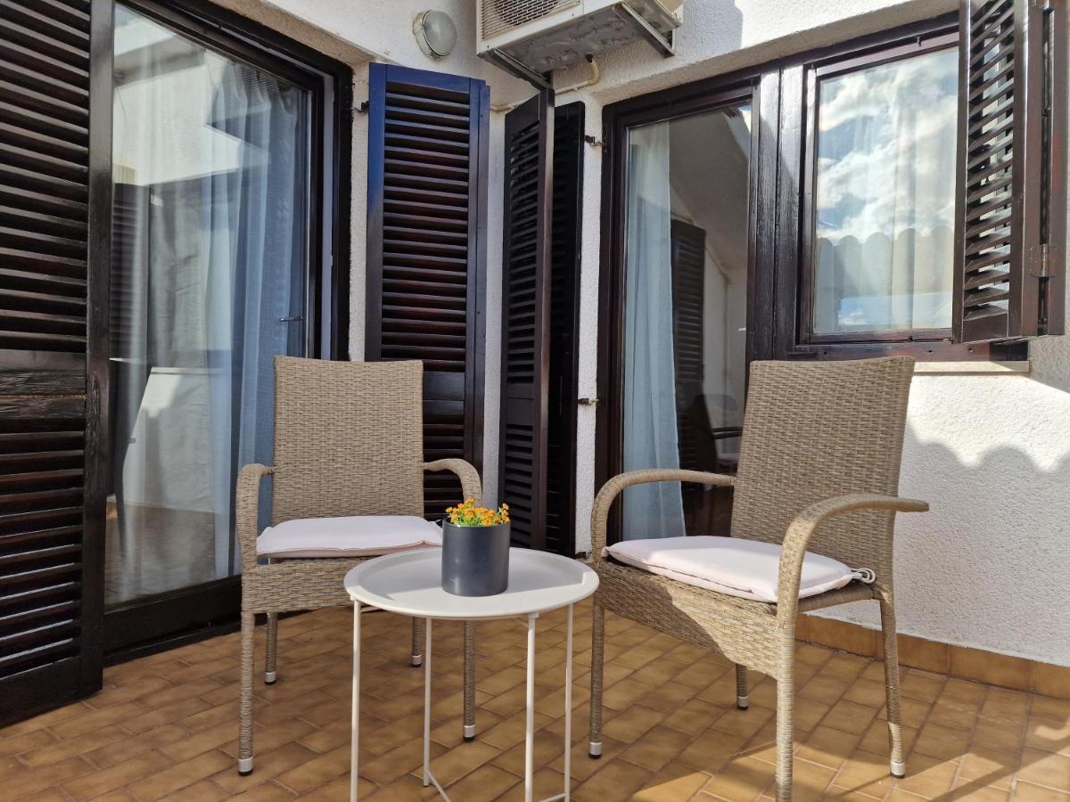 Apartments Katarina - New Renovated Rovinj Exterior photo